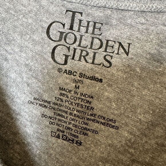 The Golden Girls Grey Sleeveless Shirt Go For The Gold Medium Casual Athletic - Picture 3 of 5